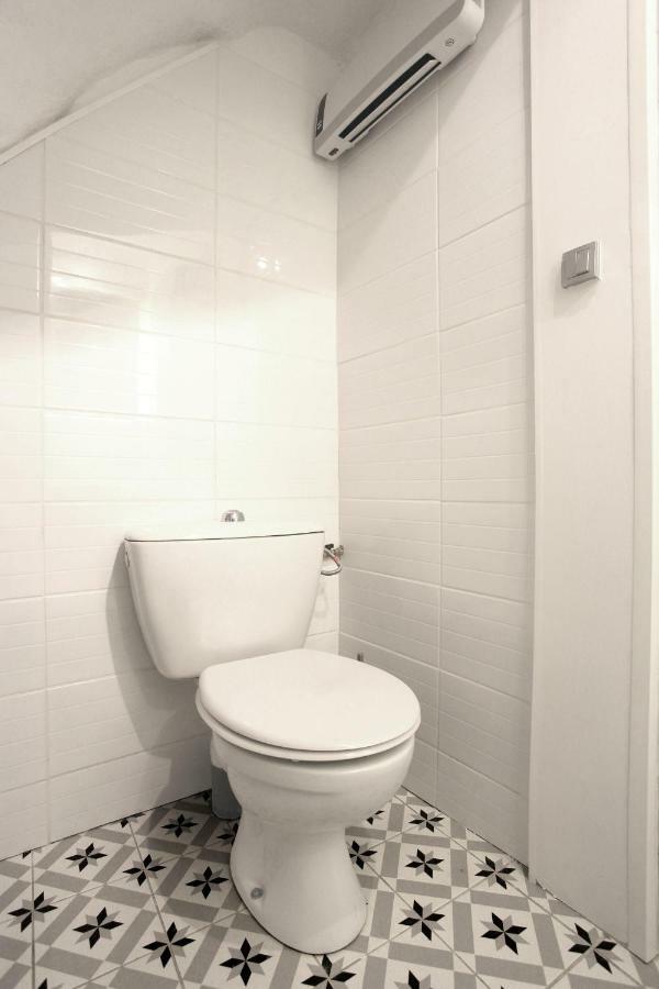 Gregbnb - T2 Ancien Et Moderne - Parking Inclus - 15Min Gare Тулон Екстер'єр фото
