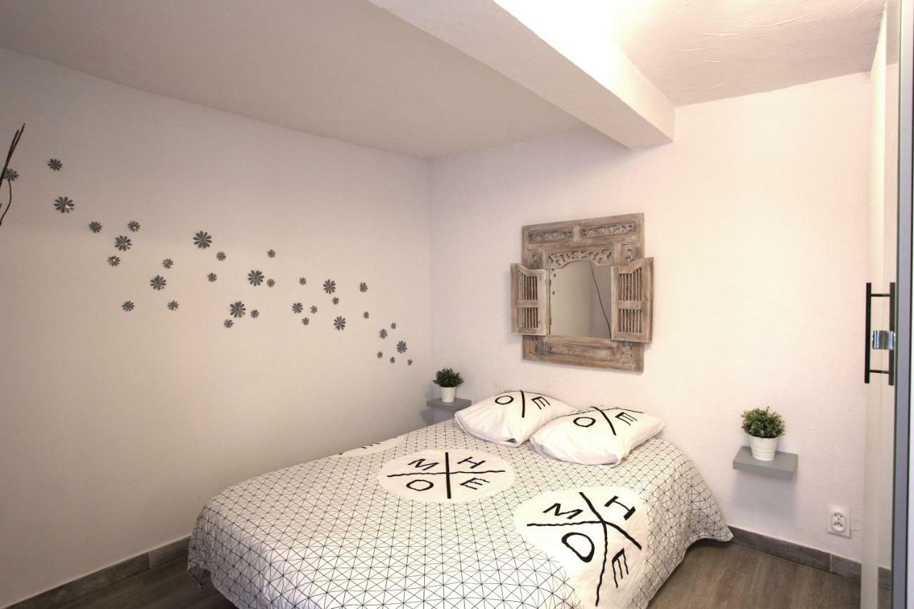 Gregbnb - T2 Ancien Et Moderne - Parking Inclus - 15Min Gare Тулон Екстер'єр фото